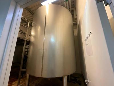 Overview picture of 2004 Fimatec s/s vertical storage tank 8.000L